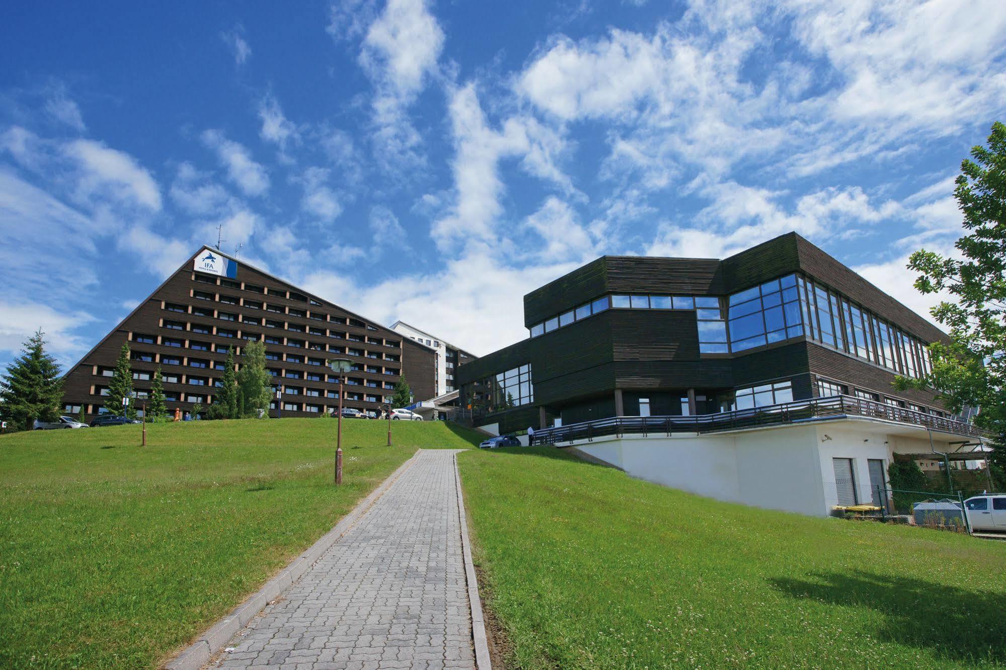 Ifa Schoeneck Hotel & Ferienpark Exterior photo